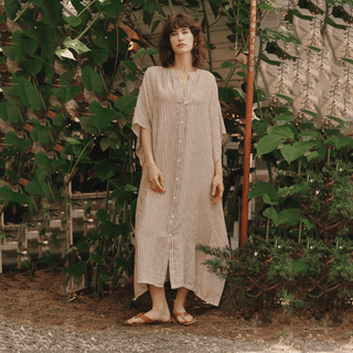 Leinenkleid Beach, Bronze White Stripes - Linen Tales Leinenkleid Beach, Bronze White Stripes - Linen Tales