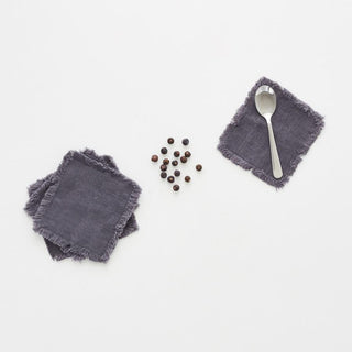 Leinen - Untersetzer mit Fransen im 4er - Set, Dark Grey - Linen Tales Leinen - Untersetzer mit Fransen im 4er - Set, Dark Grey - Linen Tales