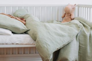 PFLEGEHINWEISE FÜR DIE WÄSCHE: HALTEN SIE DIE WÄSCHE IHRES KINDES FRISCH UND SAUBER - Linen Tales 