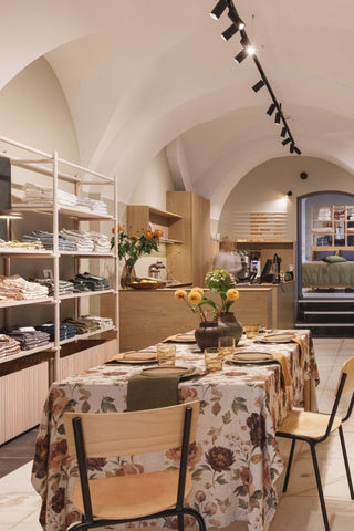 1. Linen Tales Geschäft & Café — Didžioji-Str. 1, Vilnius 