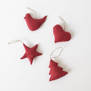 Red Pear Set mit 4 Weihnachtsornamenten 